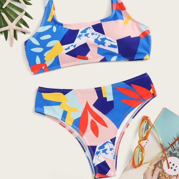 SHEIN Other - GEOMETRIC BIKINI SET !!
